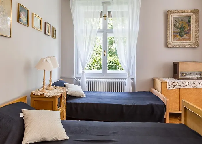 Apartment 7