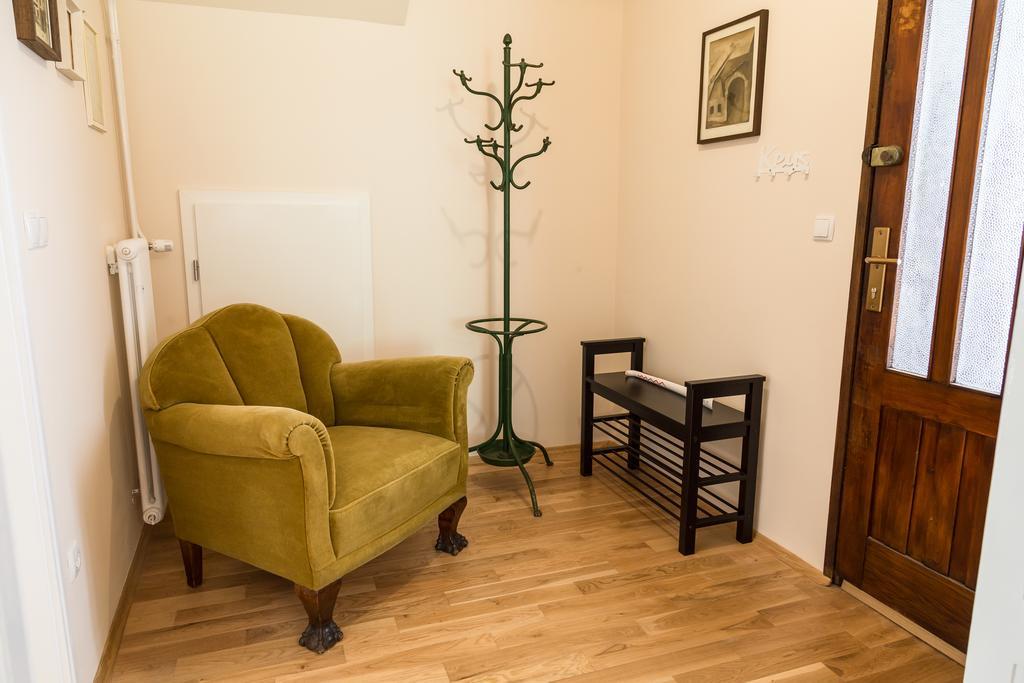 Apartment 7